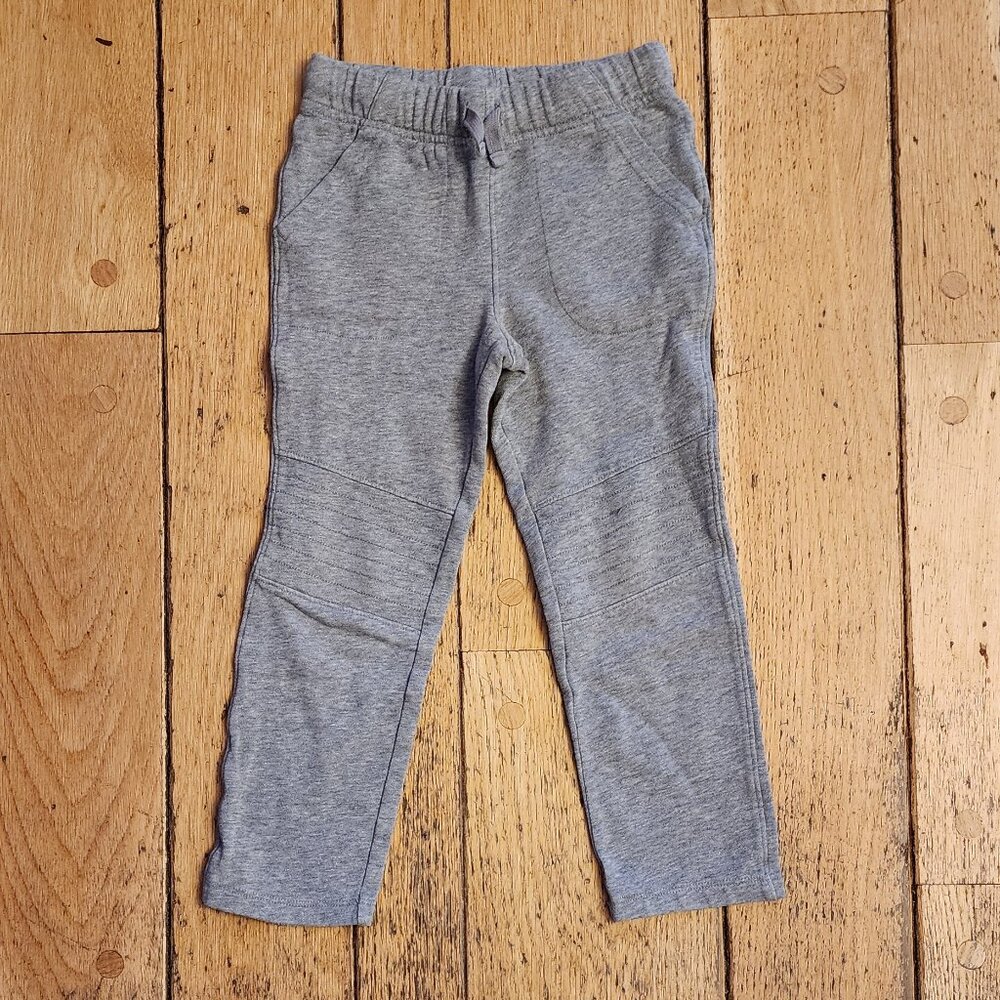 Jumping Beans Gray Softest Fleece Athleisure Pants Size 5